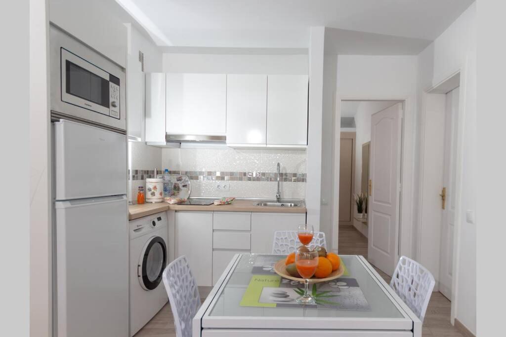 Apartamento Tisalaya 66, Zona Tranquila Ajardinada Internet 300 Mbps
