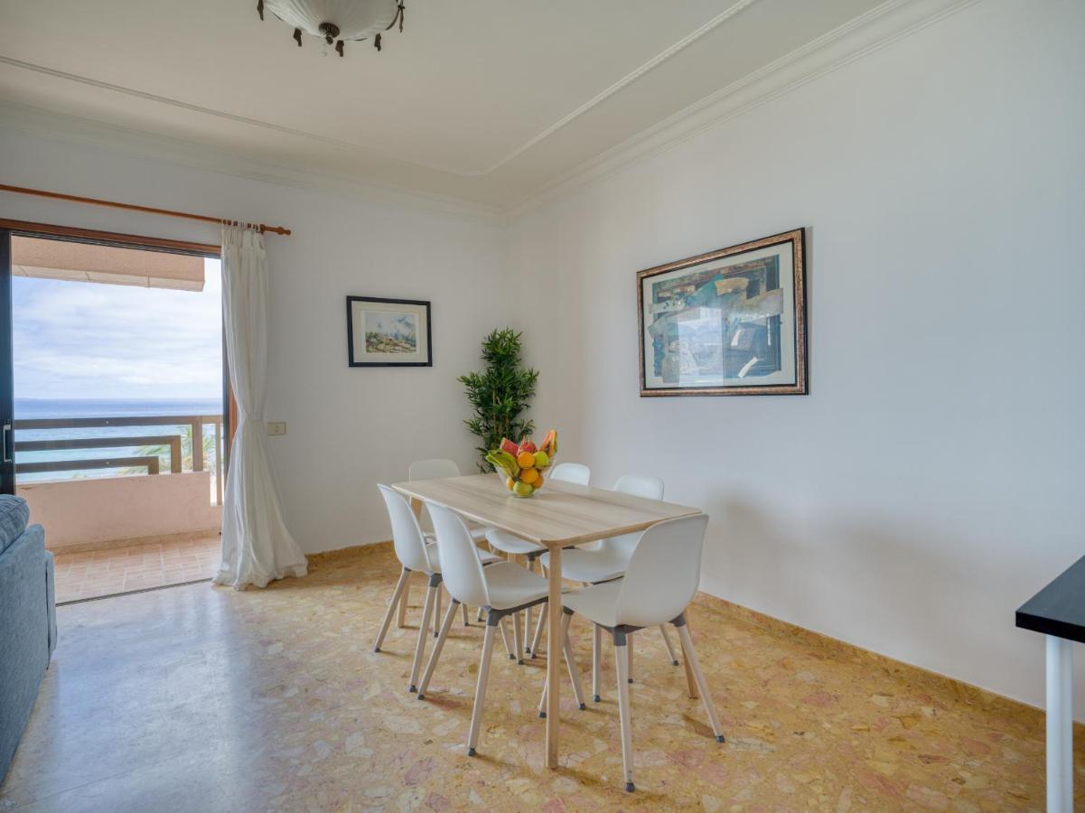 Huge Balcony Over Canteras By Canariasgetaway *