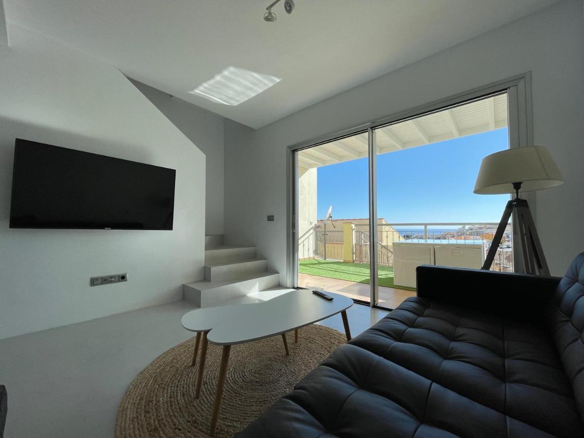 Stylish Seaview Duplex In Arguineguin Сasa de vacaciones *