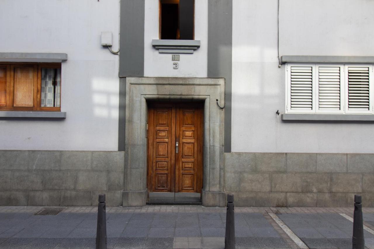 Two-bedroom Aparment In Santa Catalina Park