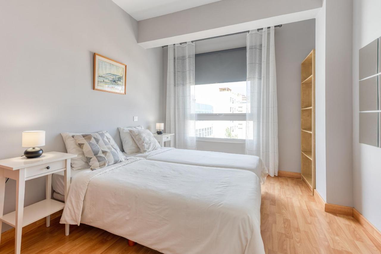 Homeforguest Two-bedroom In The Heart Of Triana *