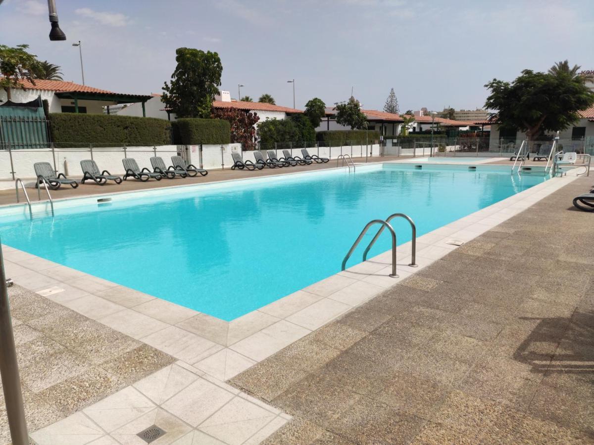 Appartamento Private A 200 Meters To Yumbo Center
