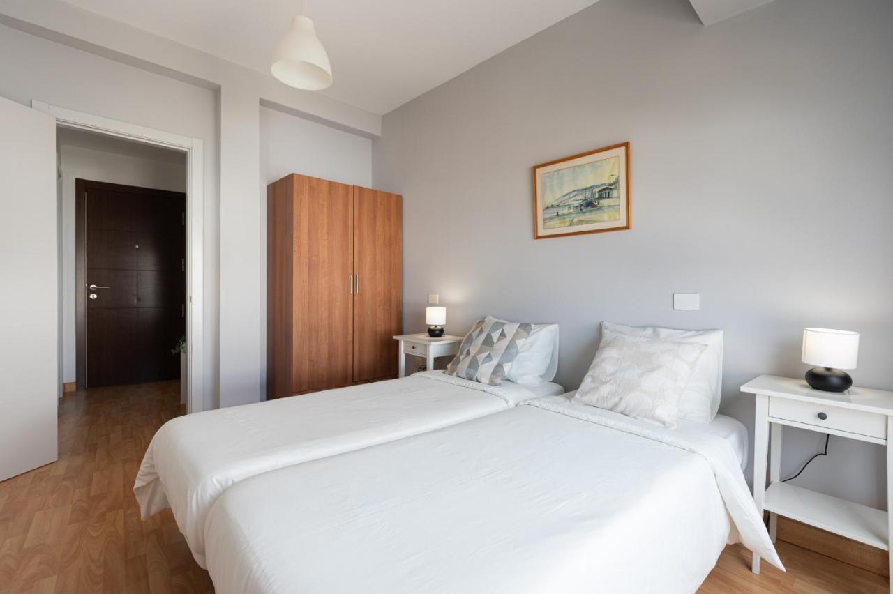 Homeforguest Two-bedroom In The Heart Of Triana Apartment *