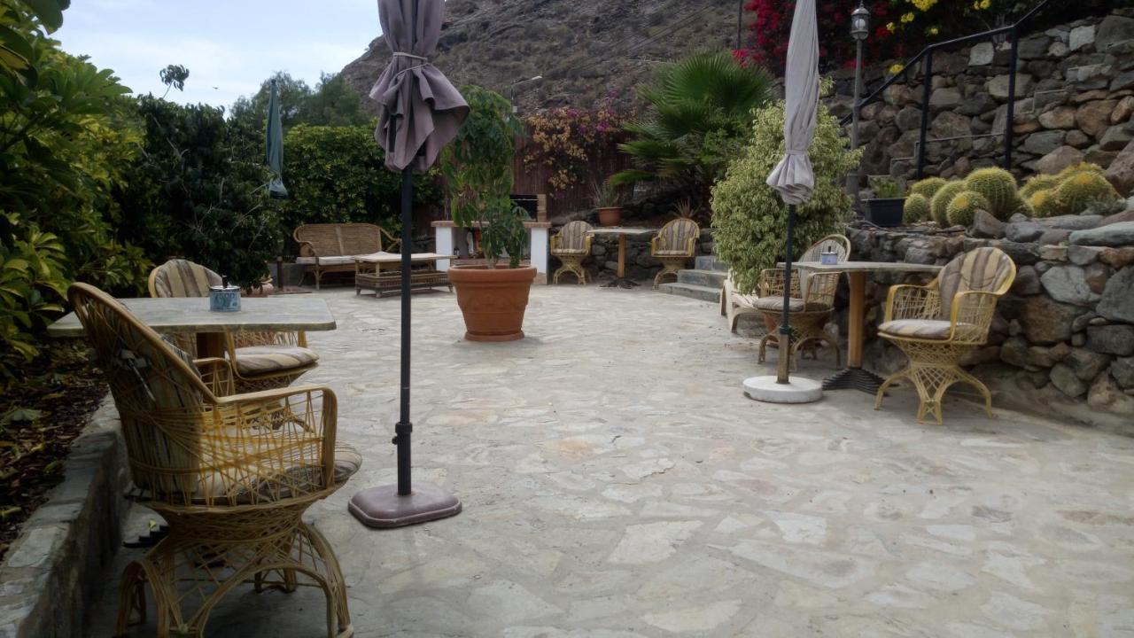 Charming 2-bedroom With Garden In *