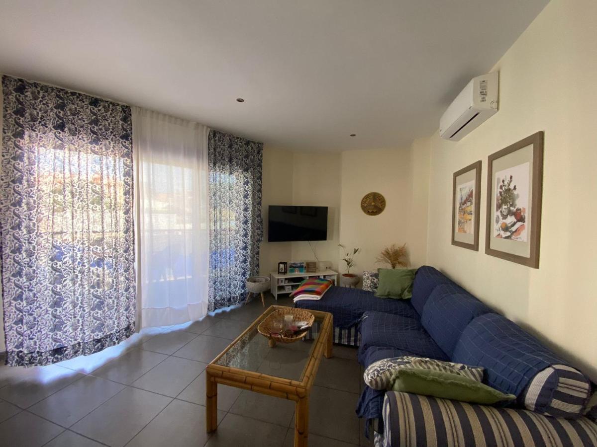 Balcon Y Sol En Apartment Arguineguin