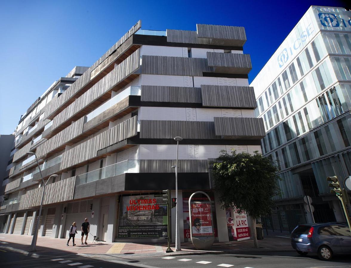 Las Canteras Stratus Apartamento