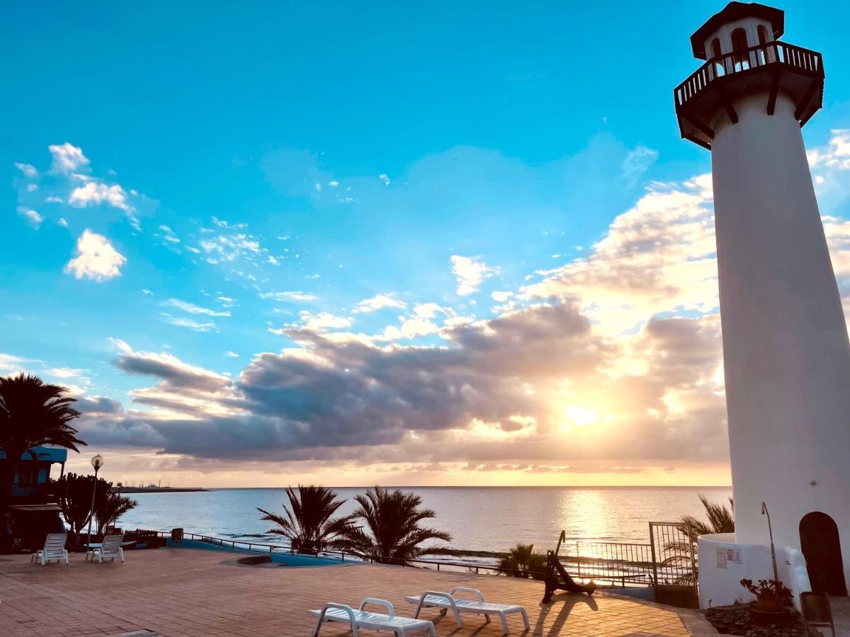 Vivienda única En Primera Línea De Playa Сasa de vacaciones