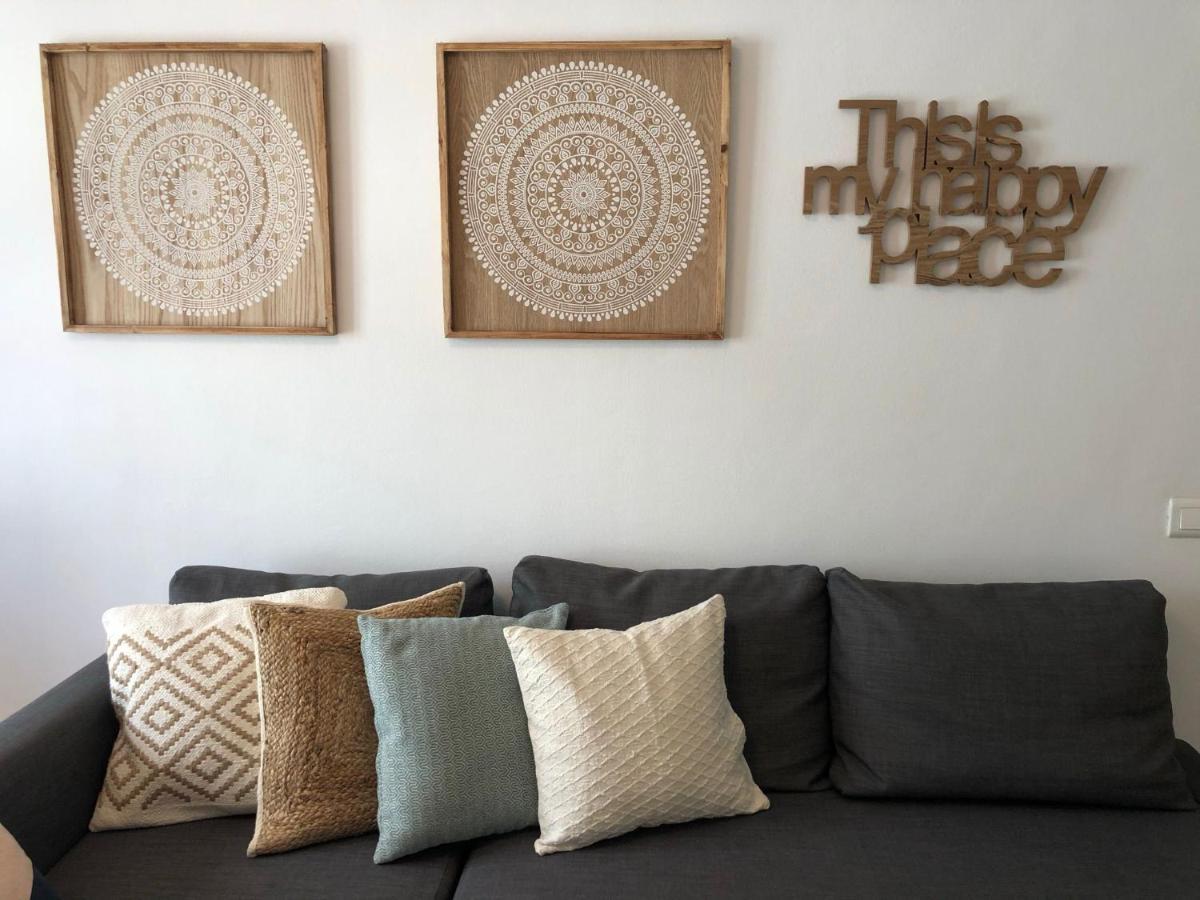 Beautiful In Beach Apartment