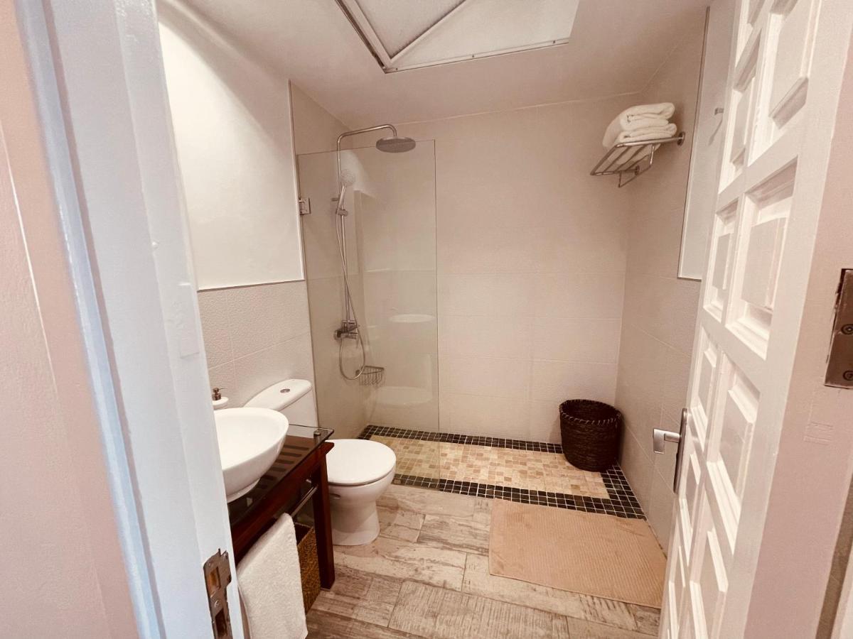Vivienda única En Primera Línea De Playa * San Bartolomé