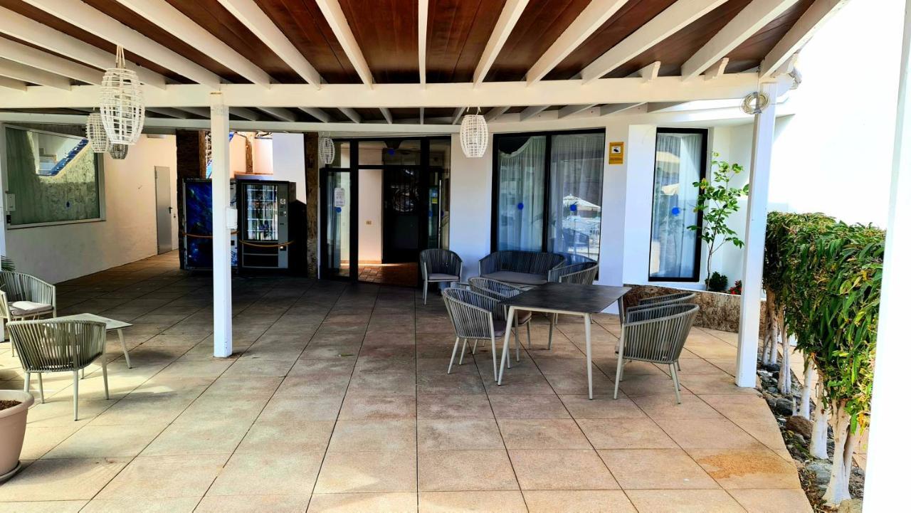 Oceanfront Deluxe-45m, 2 Big Pools,2aircondition, 2tv-65