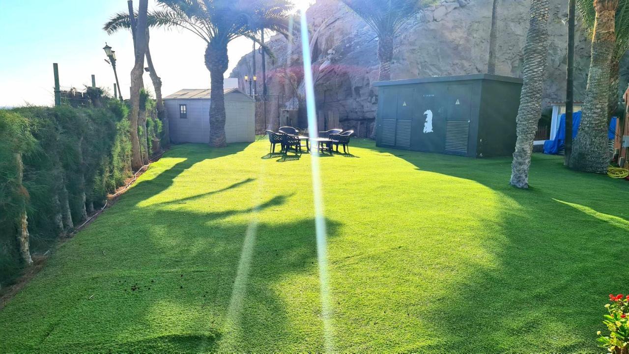 Oceanfront Deluxe-45m, 2 Big Pools,2aircondition, 2tv-65