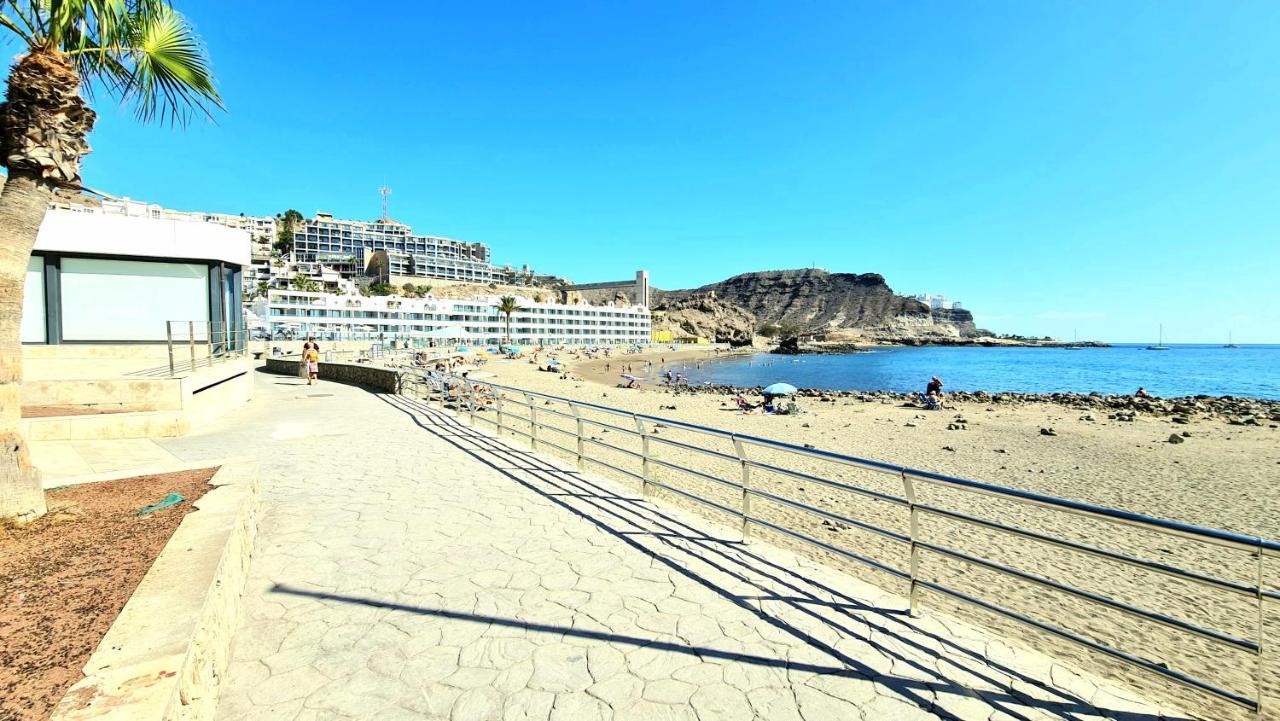 Oceanfront Deluxe-45m, 2 Big Pools,2aircondition, 2tv-65