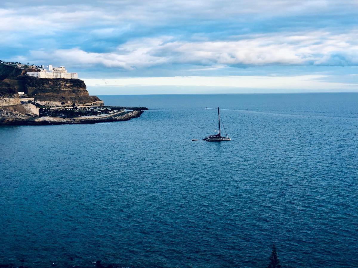 Su Eminencia - Sea View With Modern Comforts *