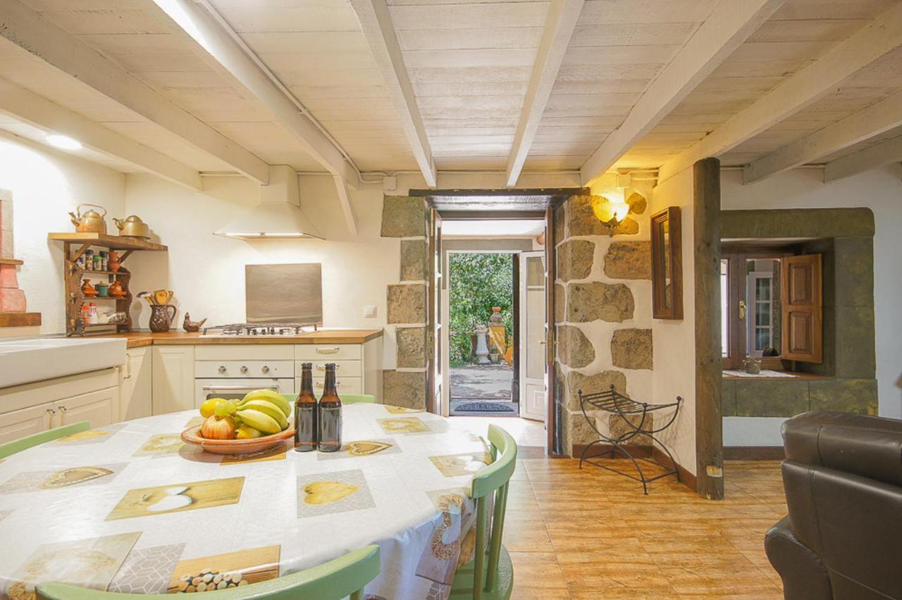 Holiday home Matos Pool And Garden