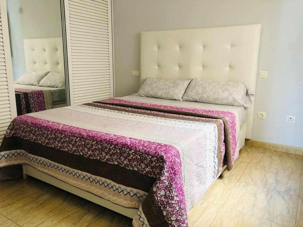 Piso De 2 Habitaciones El Burrero Aeropuerto Apartment El Burrero