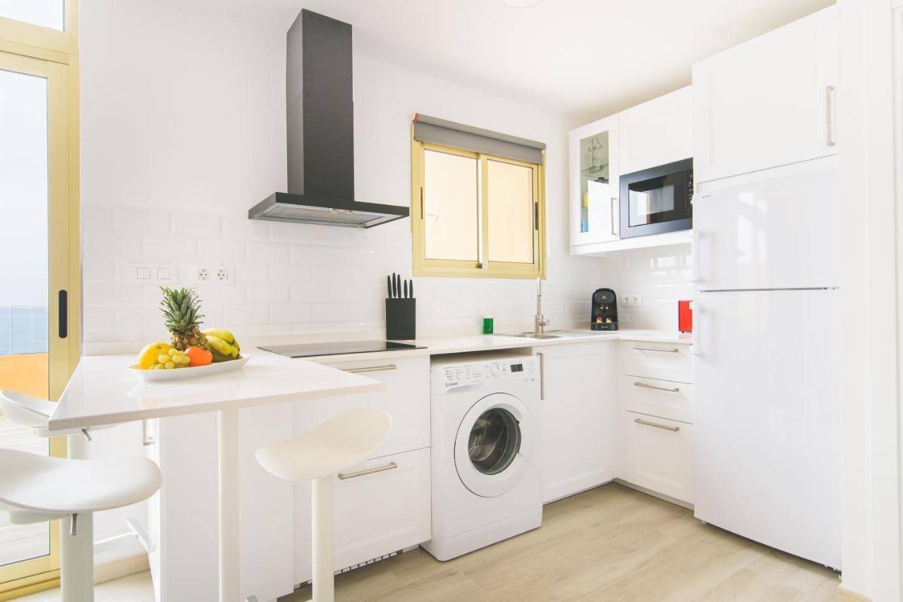Home2book Design Sea Front Canteras1