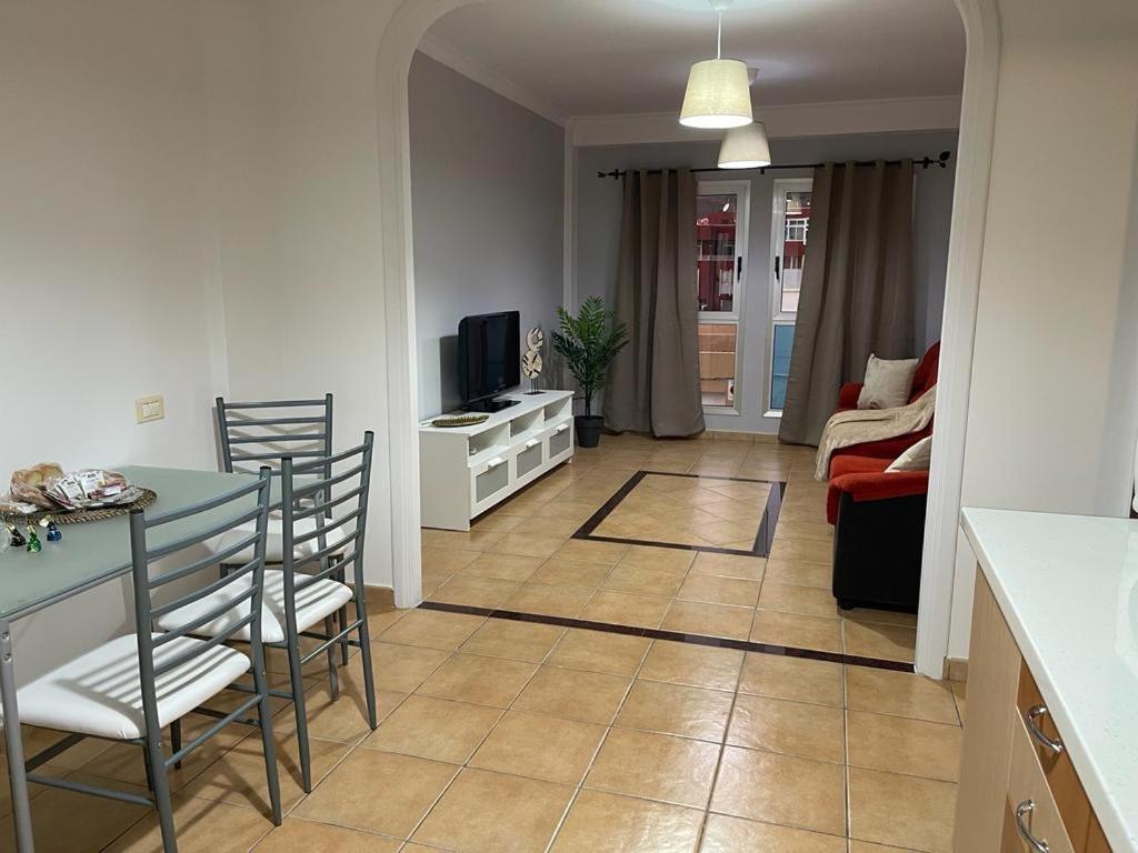 Apartamento Sol Y Playa Con Piscina Y Wifi *
