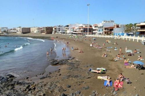 With Terrace In Salinetas Beach. Appartamento *