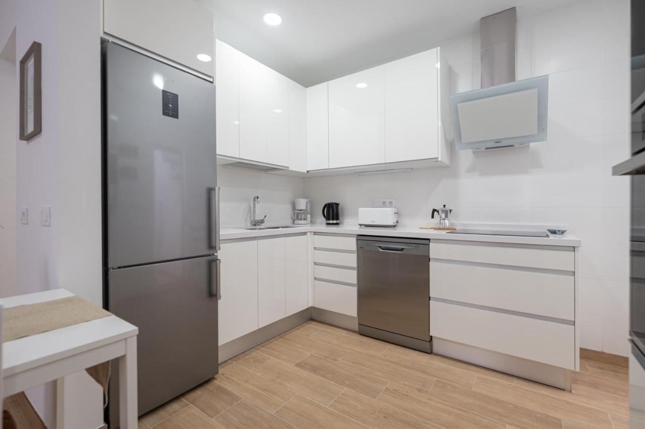 Workfriendly 2br 5 Min Walk To - Wifi *
