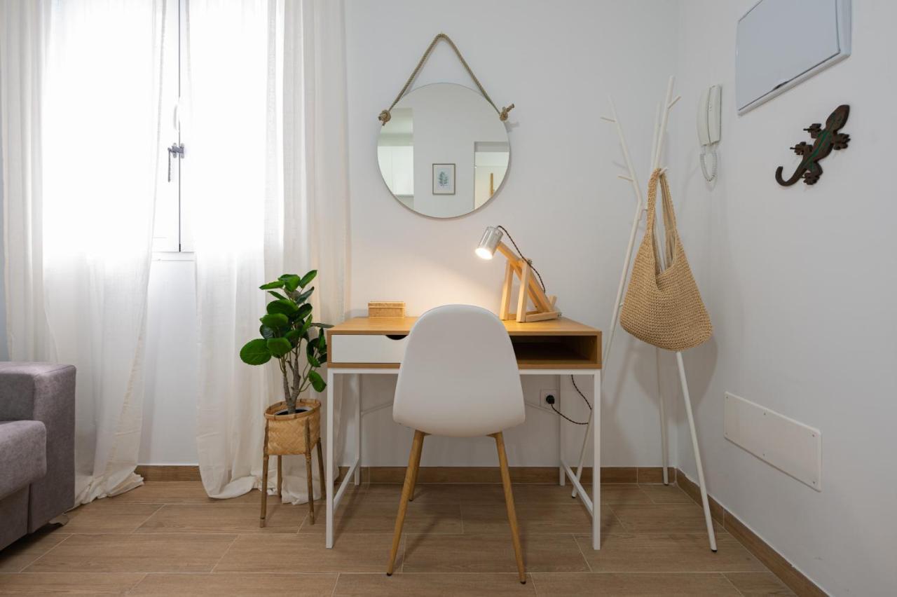 Workfriendly 2br 5 Min Walk To - Wifi Apartment Las Palmas de Gran Canaria