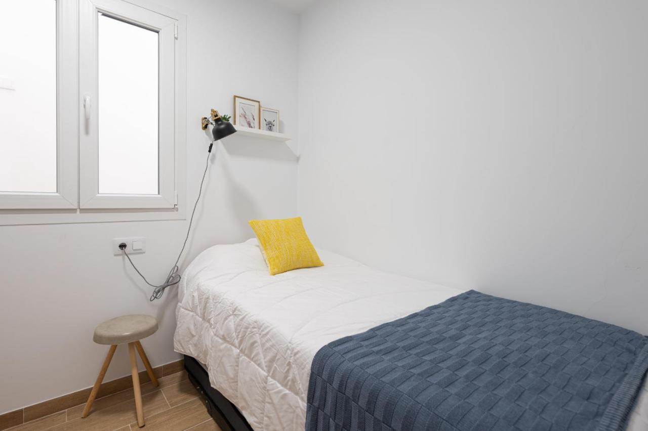 Apartment Workfriendly 2br 5 Min Walk To - Wifi *