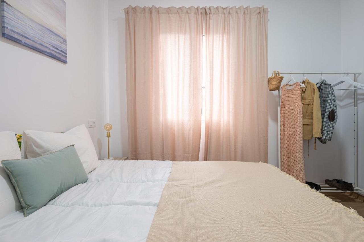 Workfriendly 2br 5 Min Walk To - Wifi *
