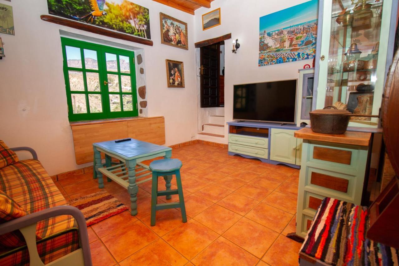 Casa El Lomito Bajo * La Sorrueda