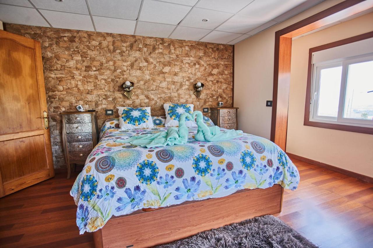 Rural Experience Fully Equipped -preciosa Y Acogedora Rural Caricia De Brisa-big Jacuzzi&wifi&bbq- 8pax Santa María De Guía Villa *