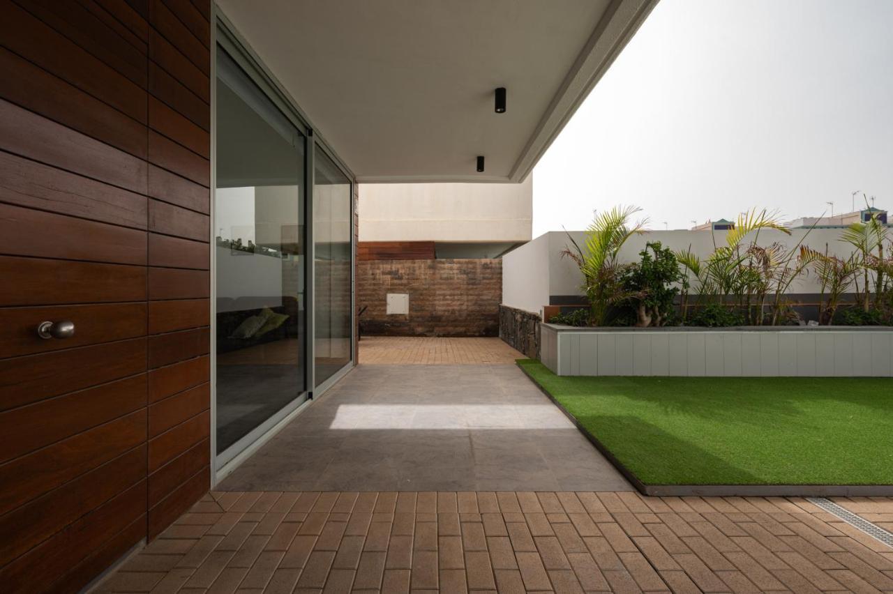 Modern 2br House - Private Pool - Parking *