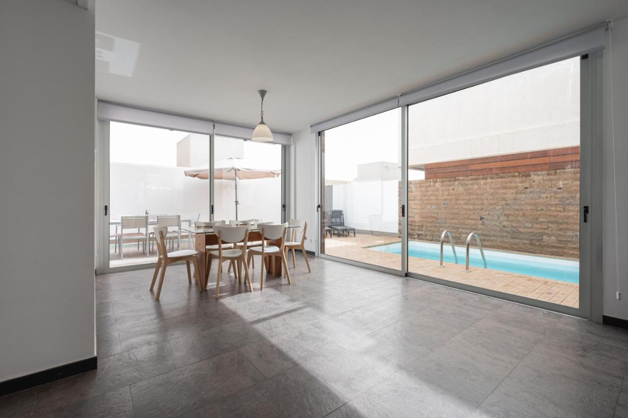 Villa Modern 2br House - Private Pool - Parking *