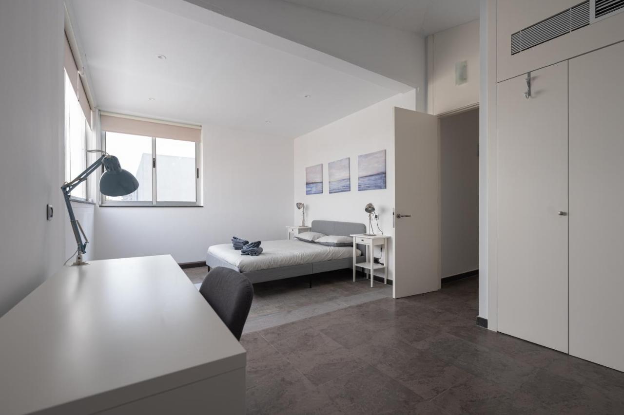 Villa Modern 2br House - Private Pool - Parking *