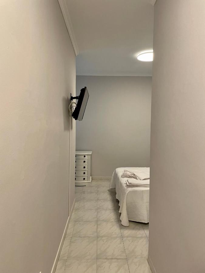 Homeforguest Amplio Apartamento En Triana Apartamento *