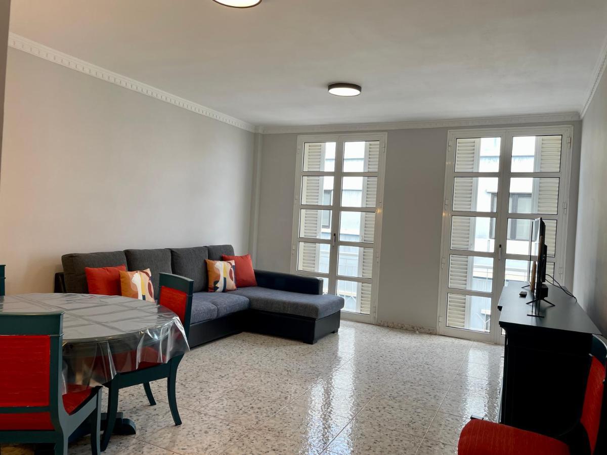 Homeforguest Amplio Apartamento En Triana *