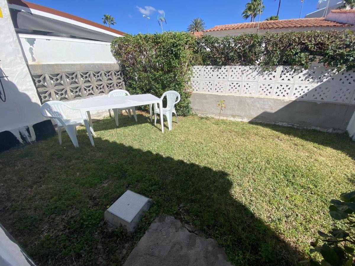 Сasa de vacaciones Los Arcos Bungalow Garden Barbecue Pool *