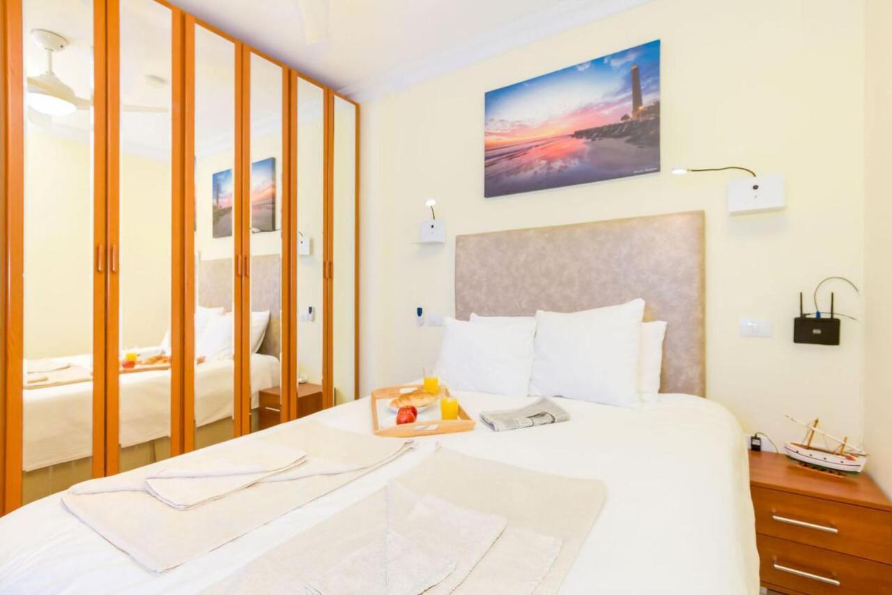 - Spacious, 3 Bedroom Apartment. Air Con. Heated Pool, Playa Apartamento Puerto De Mogan