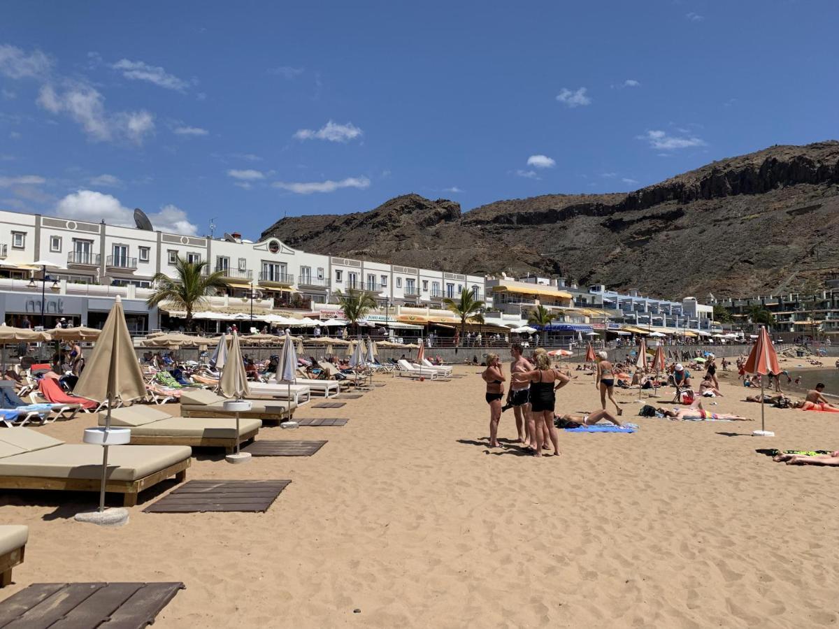 - Spacious, 3 Bedroom Apartment. Air Con. Heated Pool, Playa Puerto De Mogan