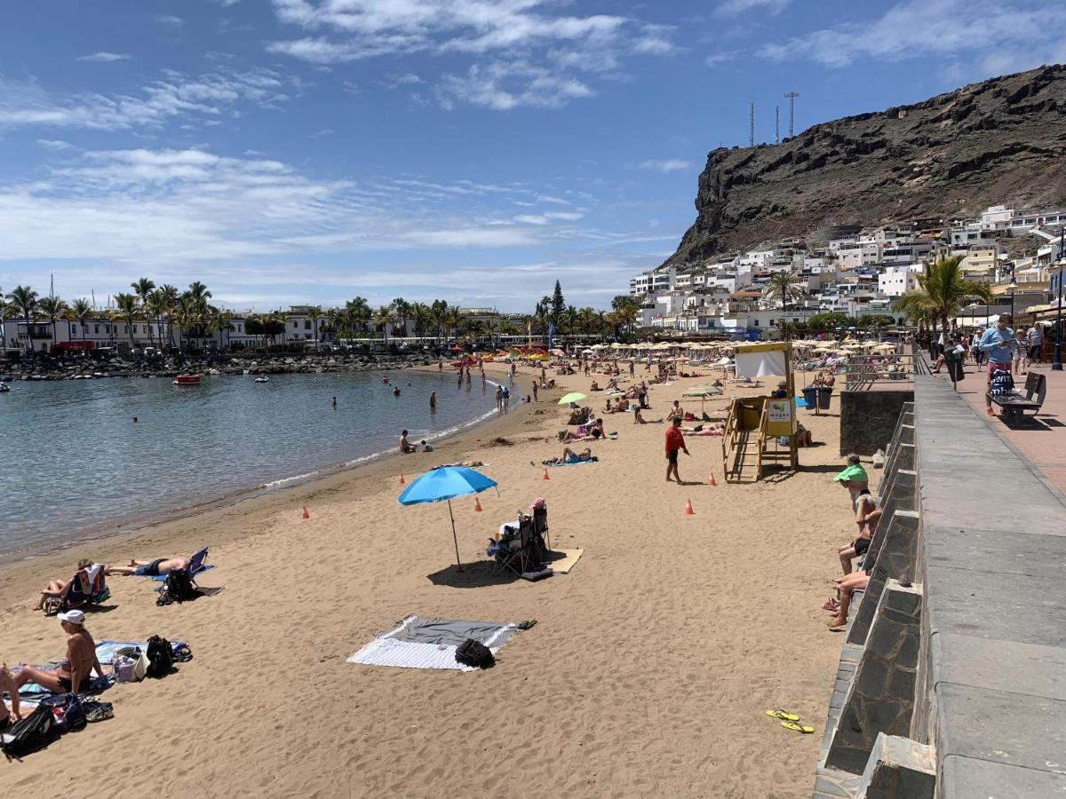 - Spacious, 3 Bedroom Apartment. Air Con. Heated Pool, Playa Apartamento