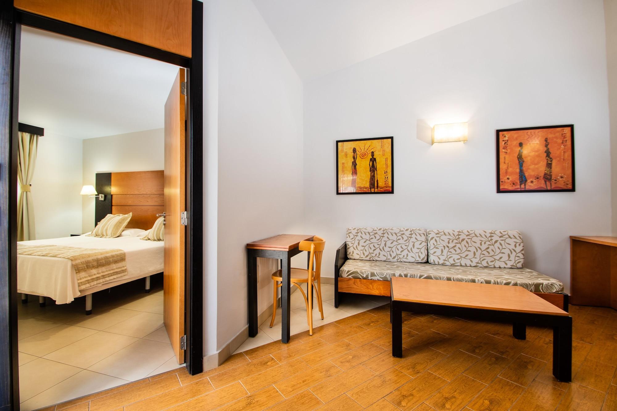 Miraflor Hotel 4*