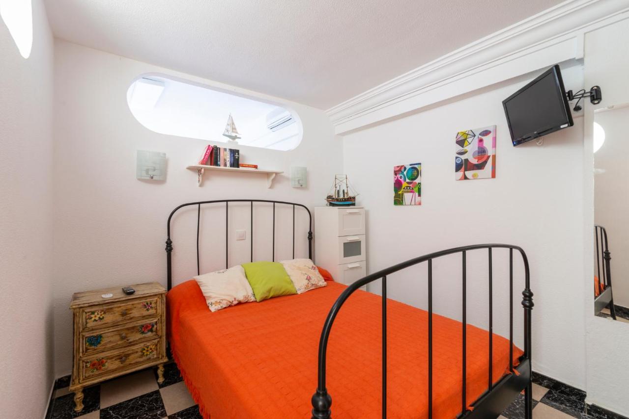 Lightbooking Flores * San Agustin (Gran Canaria)