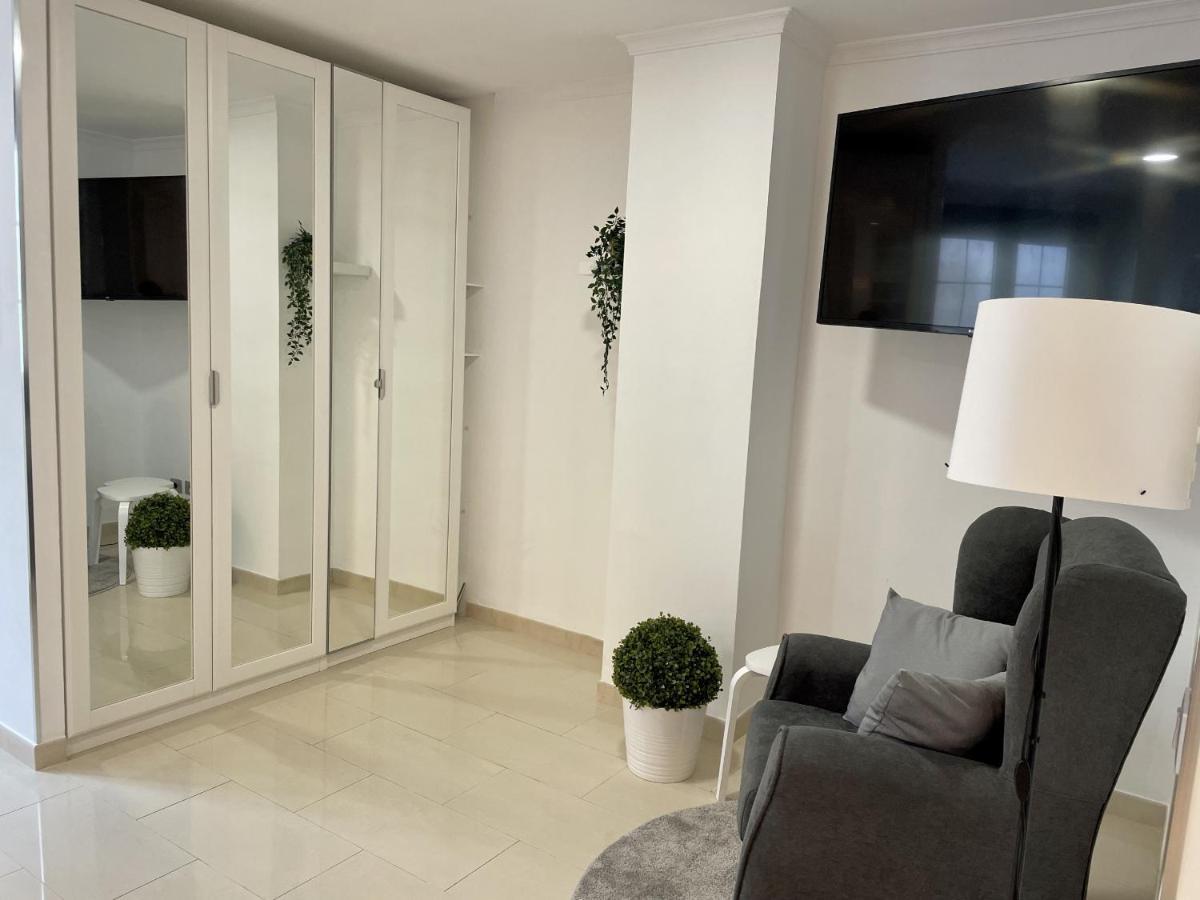 Moderno Apartamento Junto A Las Canteras Apartamento