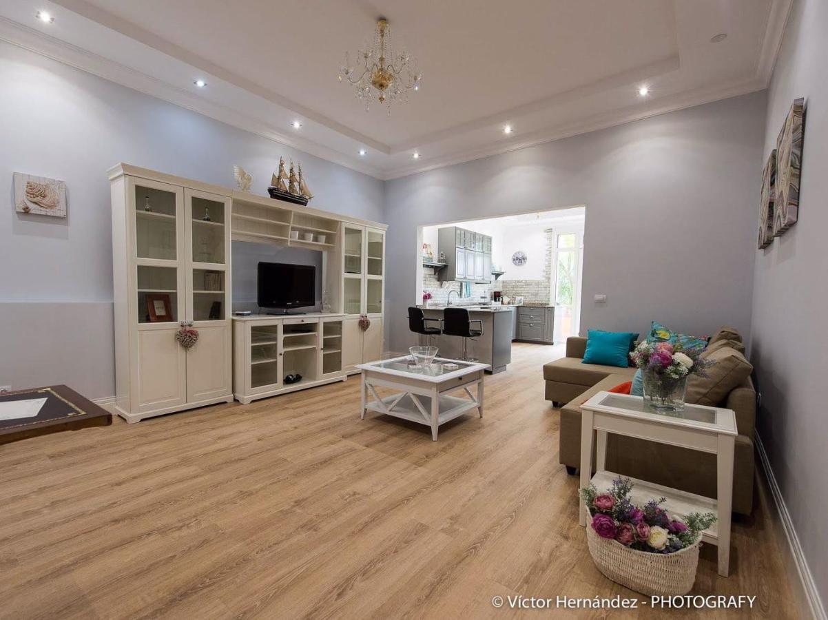 Flatguest Living House Appartamento Las Palmas de Gran Canaria