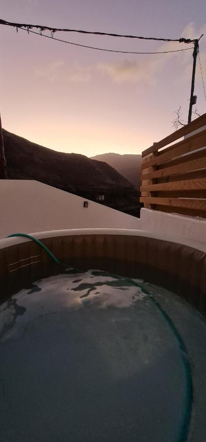 Andenes Cave Chalet