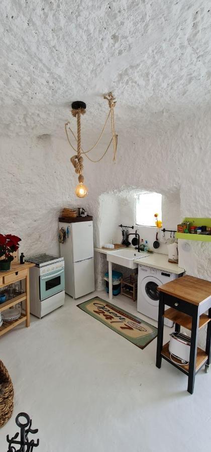 Andenes Cave Chalet *