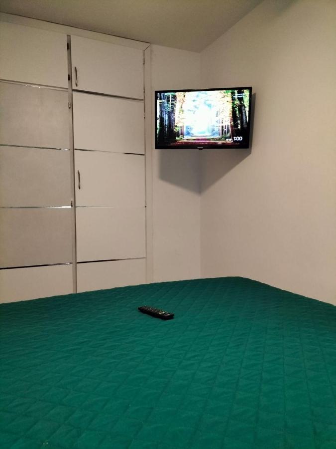Sunny Tanife By Yumbo Apartment *