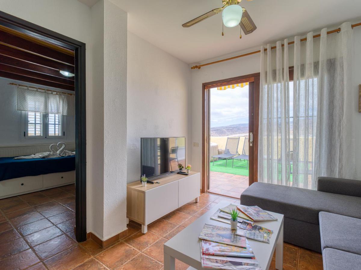 Private Solarium - Jacuzzi - Beach Views Apartamento *