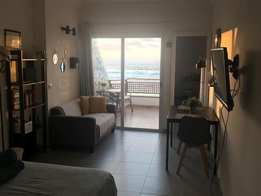 Sunrise-sunset Amazing Seaviews Canteras Appartamento