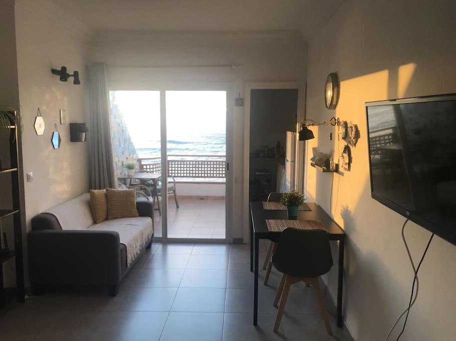 Sunrise-sunset Amazing Seaviews Canteras Appartamento