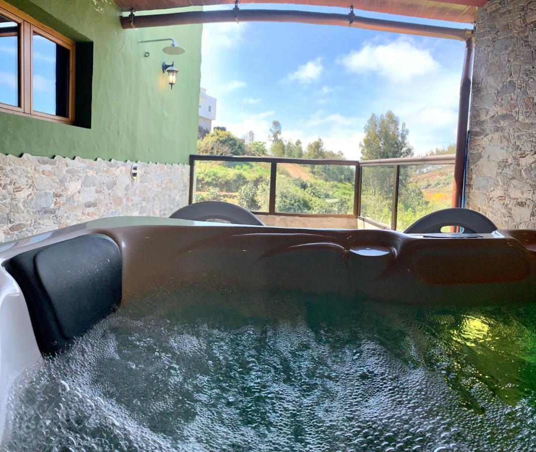 Encantadora Casa Rural En Moya Con Jacuzzi Y Barbacoa Сasa de vacaciones