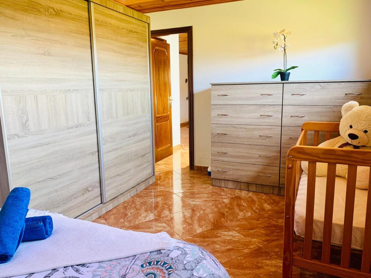 Сasa de vacaciones Encantadora Casa Rural En Moya Con Jacuzzi Y Barbacoa *
