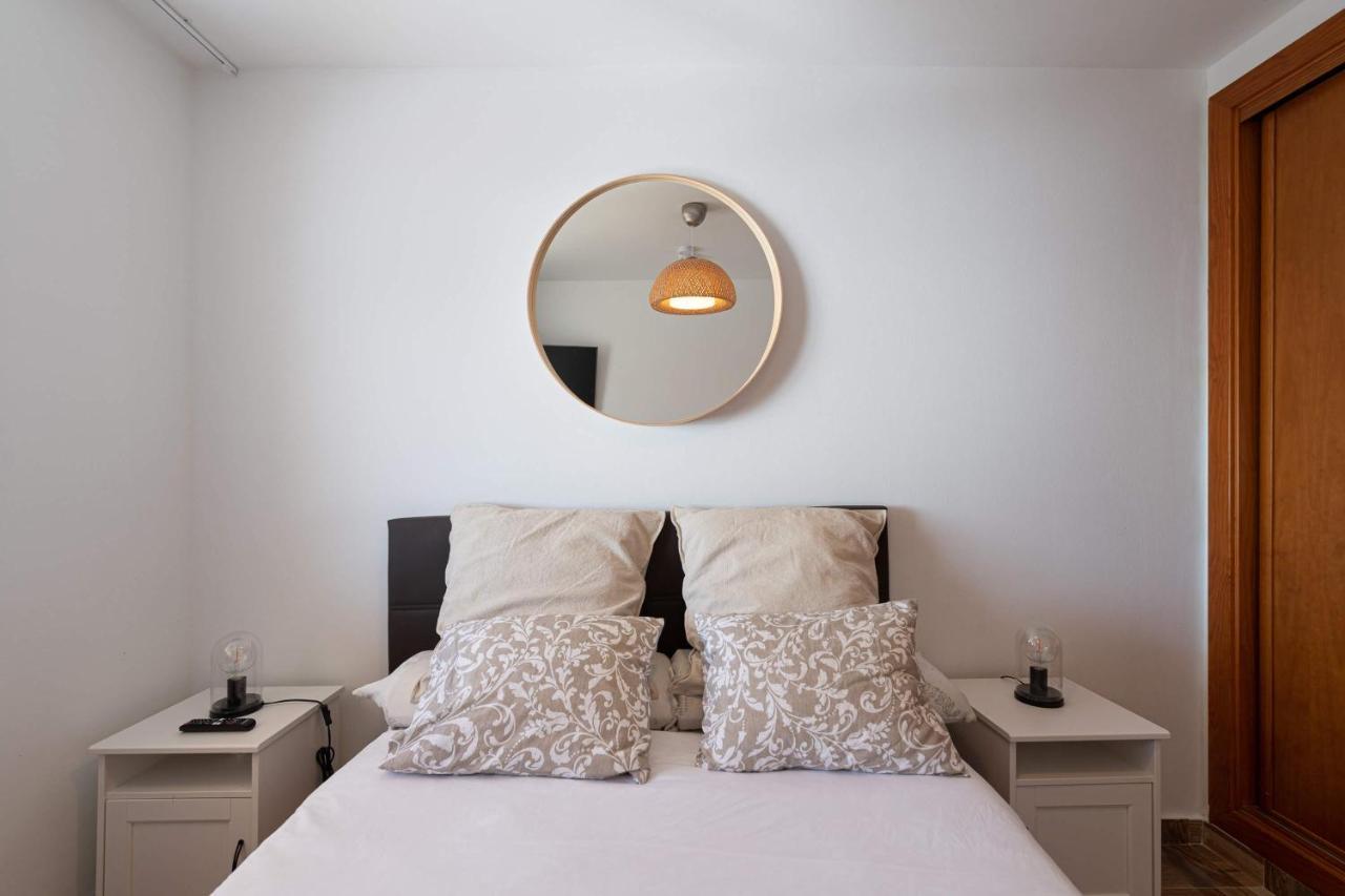 Paradise Corner - Great View To Amadores Beach Apartment *